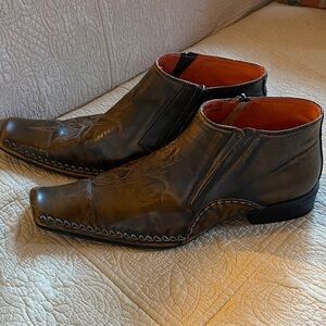 Robert Wayne Durango Ankle Boot like new worn once size 13